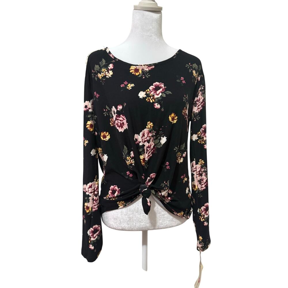 Women's black floral and lace long sleeved shirt NWT